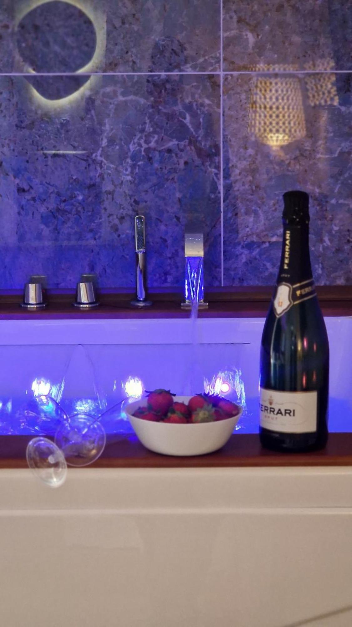 Superior Suite & Apartment קטאניה מראה חיצוני תמונה